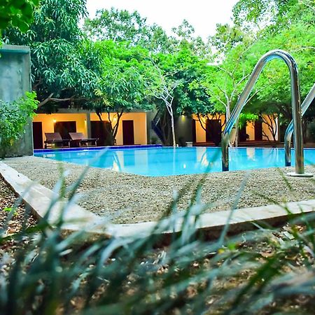 Tropicara Resort Sigiriya Exterior photo