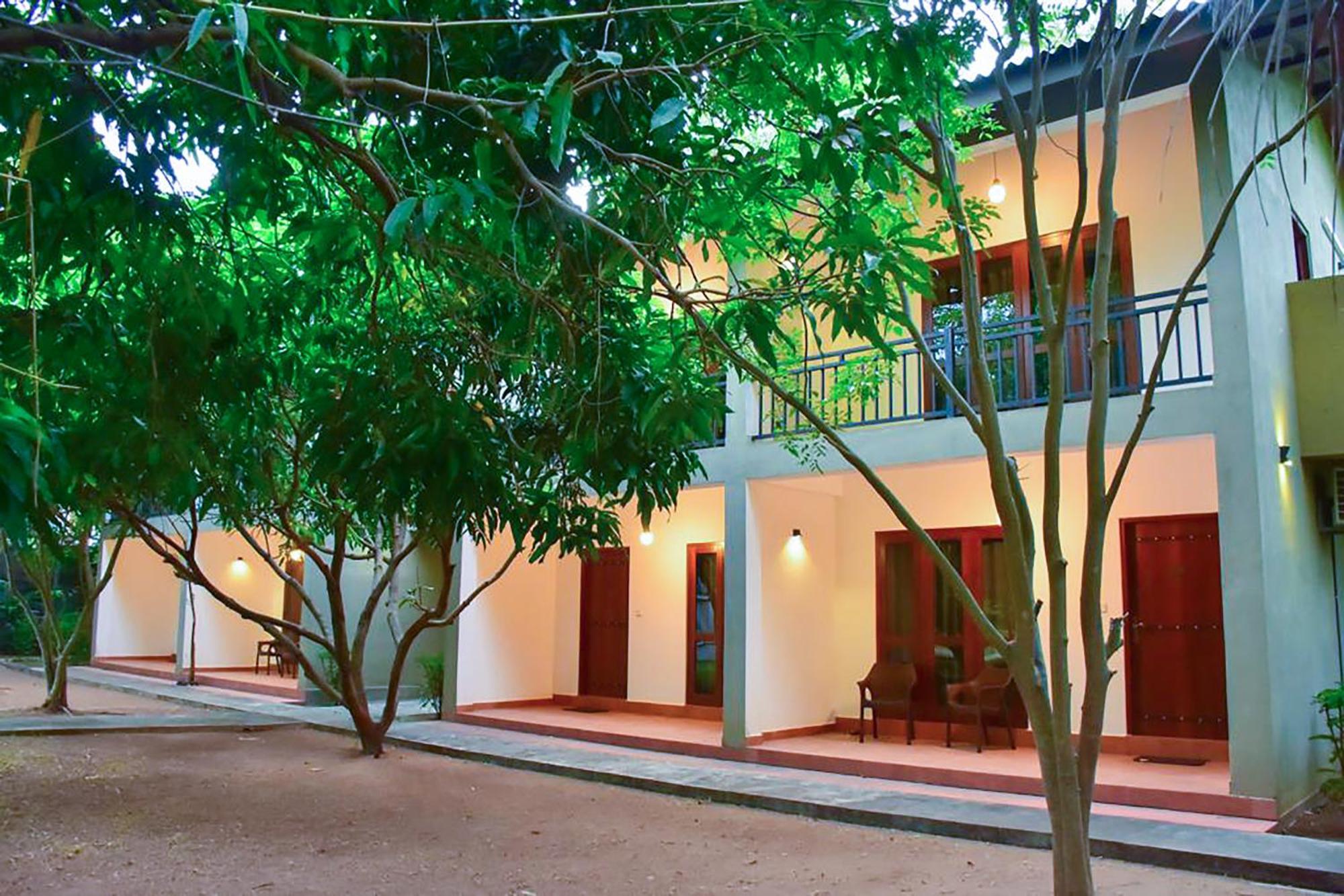 Tropicara Resort Sigiriya Exterior photo
