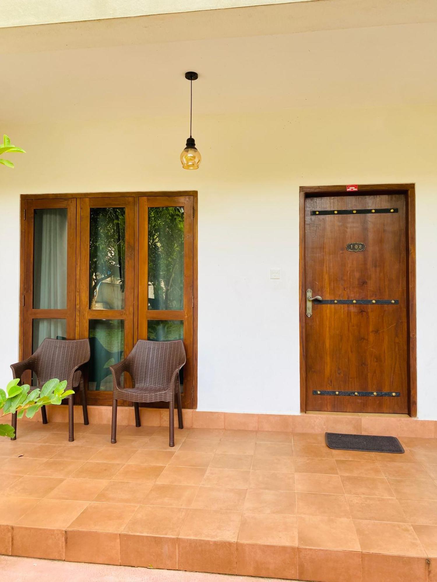 Tropicara Resort Sigiriya Exterior photo