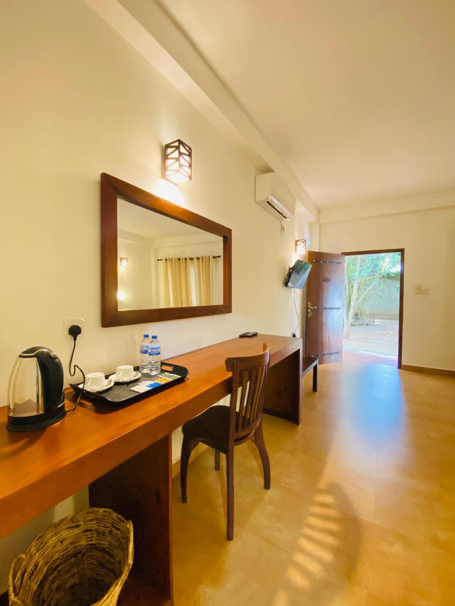 Tropicara Resort Sigiriya Exterior photo